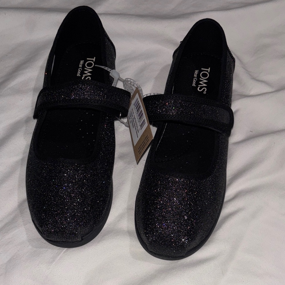 TOMS Women's Sparkling Black Flats